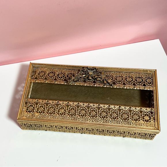 Vintage victorian ornate gold bow ribbon tissue box holder - Picture 1 of 7